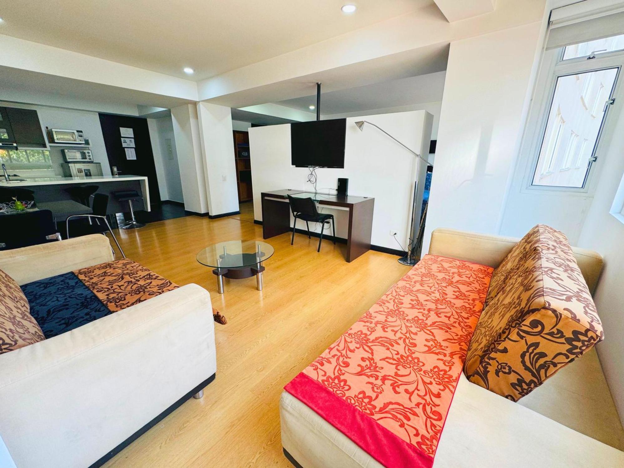 Hotel Aparta Suite Continental Bogotá Esterno foto