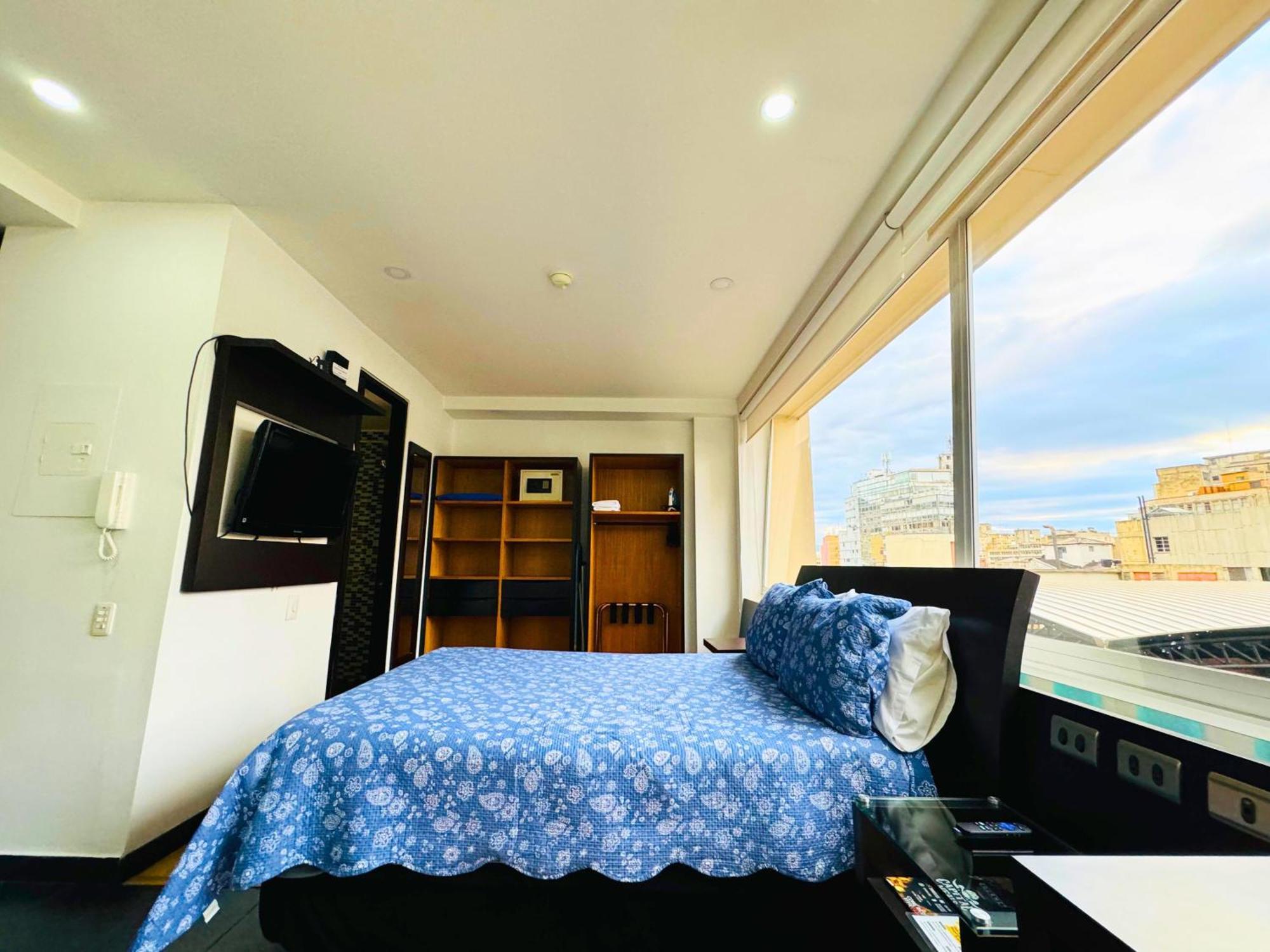 Hotel Aparta Suite Continental Bogotá Esterno foto