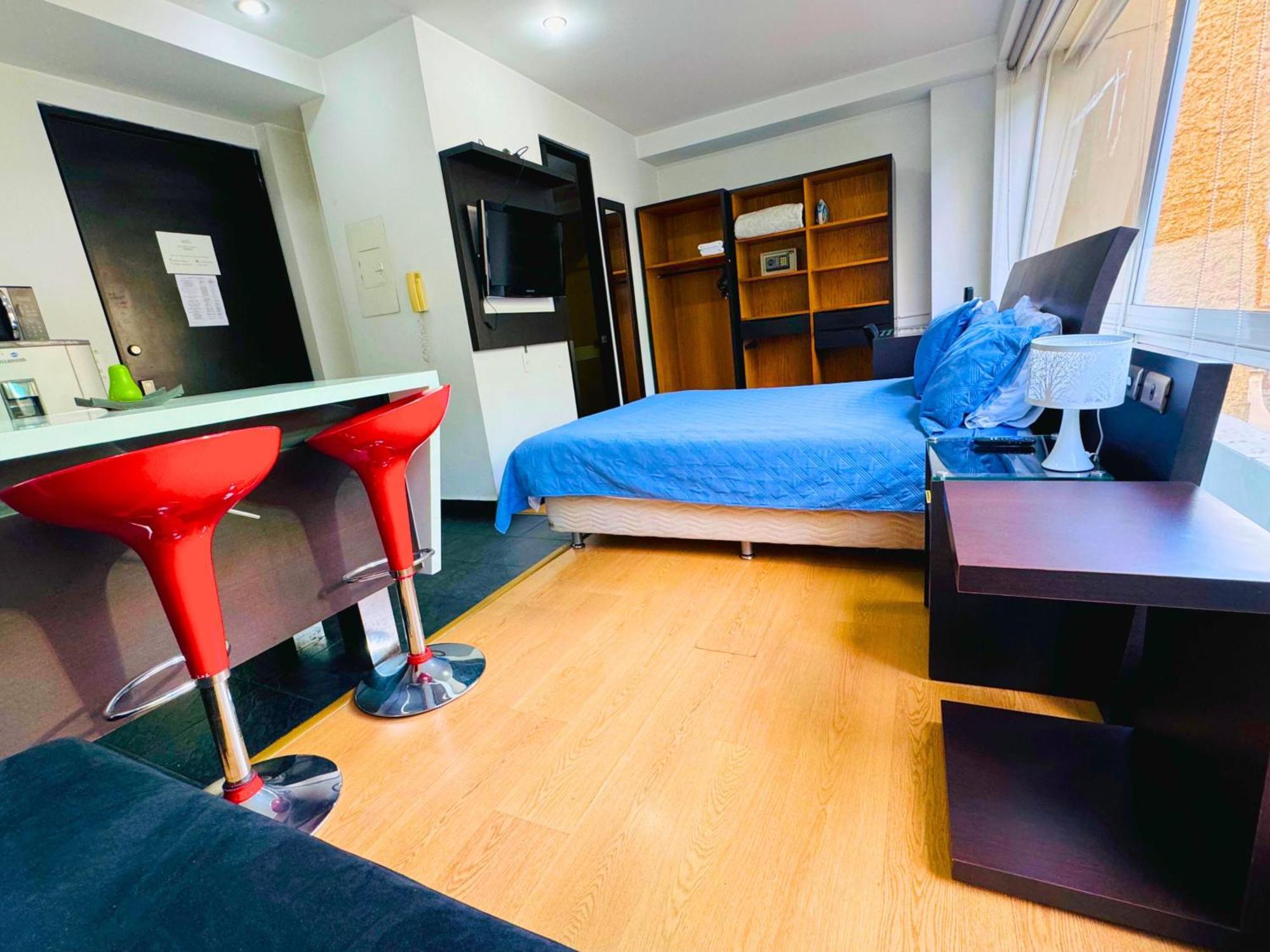 Hotel Aparta Suite Continental Bogotá Esterno foto